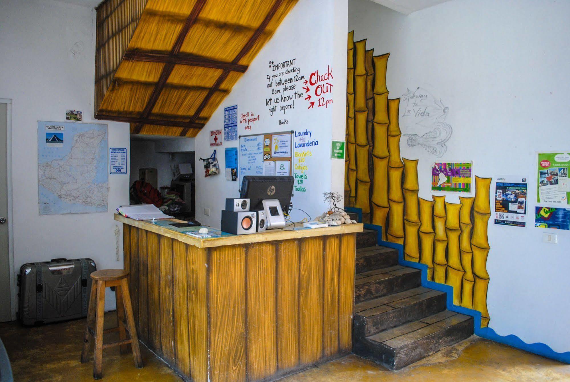 Hostal Vive La Vida ปลายาเดลการ์เมน ภายนอก รูปภาพ