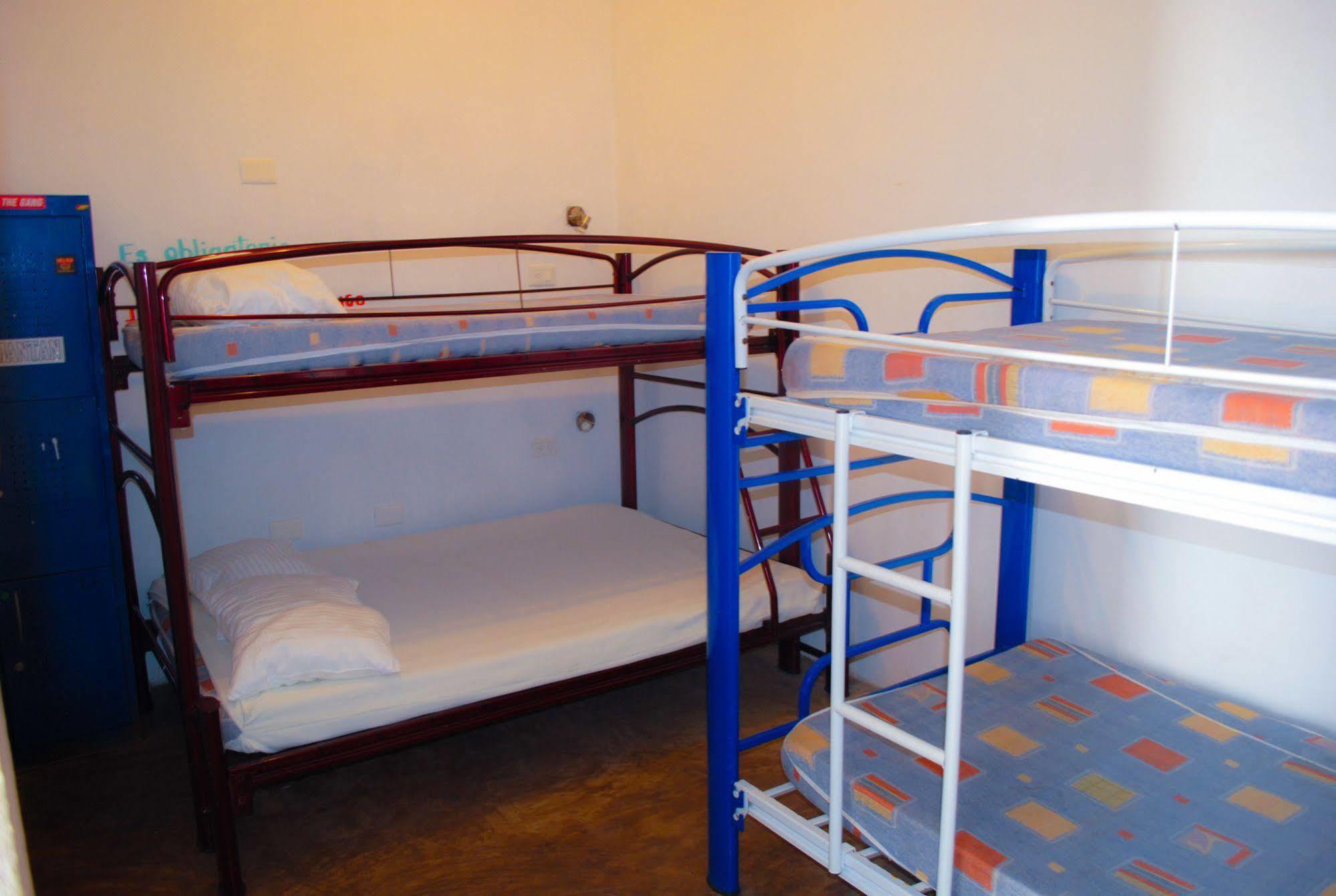 Hostal Vive La Vida ปลายาเดลการ์เมน ภายนอก รูปภาพ